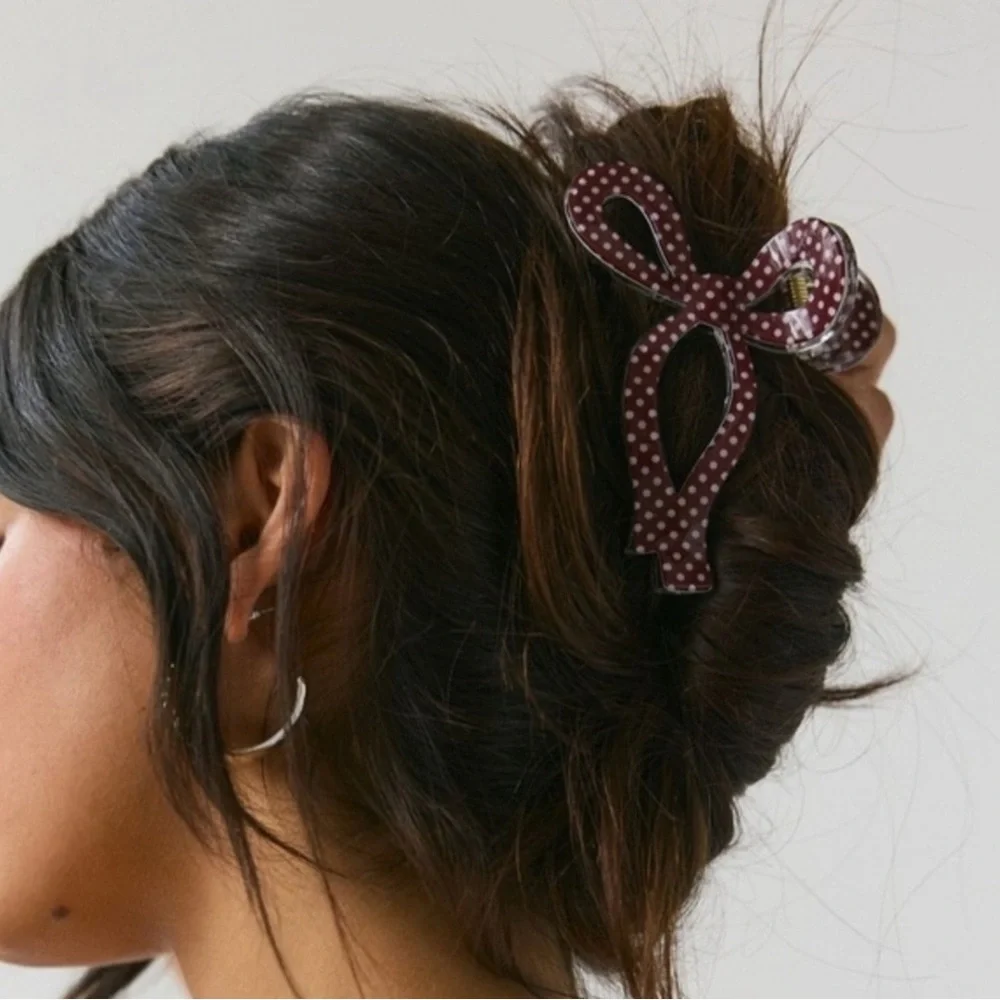 NWT Polka Dot Bow Hair Clip